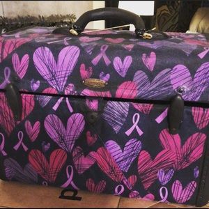 ISO vintage train cases!